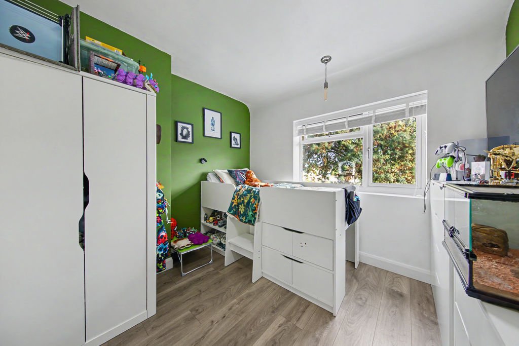 Birkin Avenue New Tupton